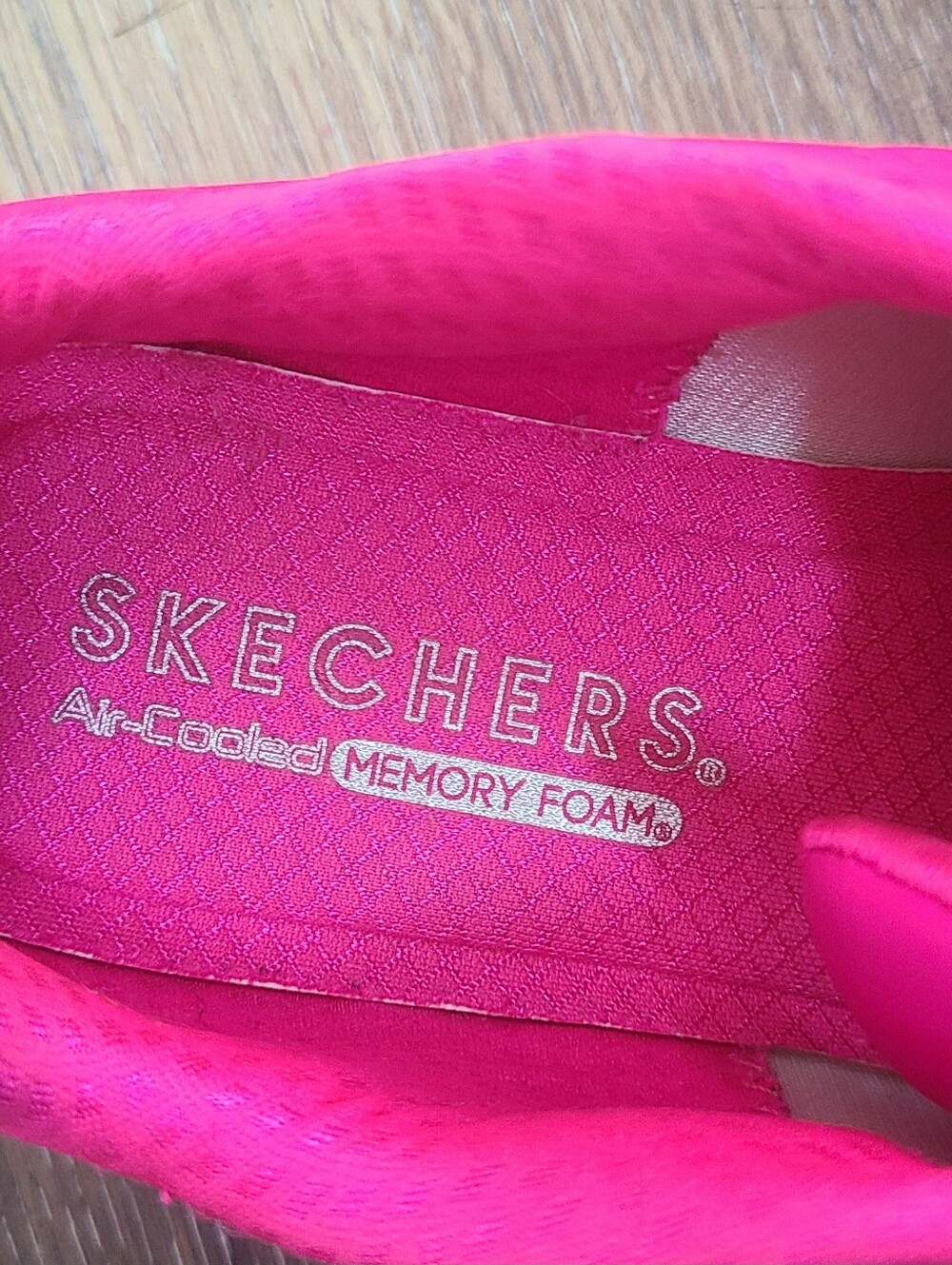 Skechers Hot Pink Memory Foam Sneakers Size 8 - Picture 10 of 10